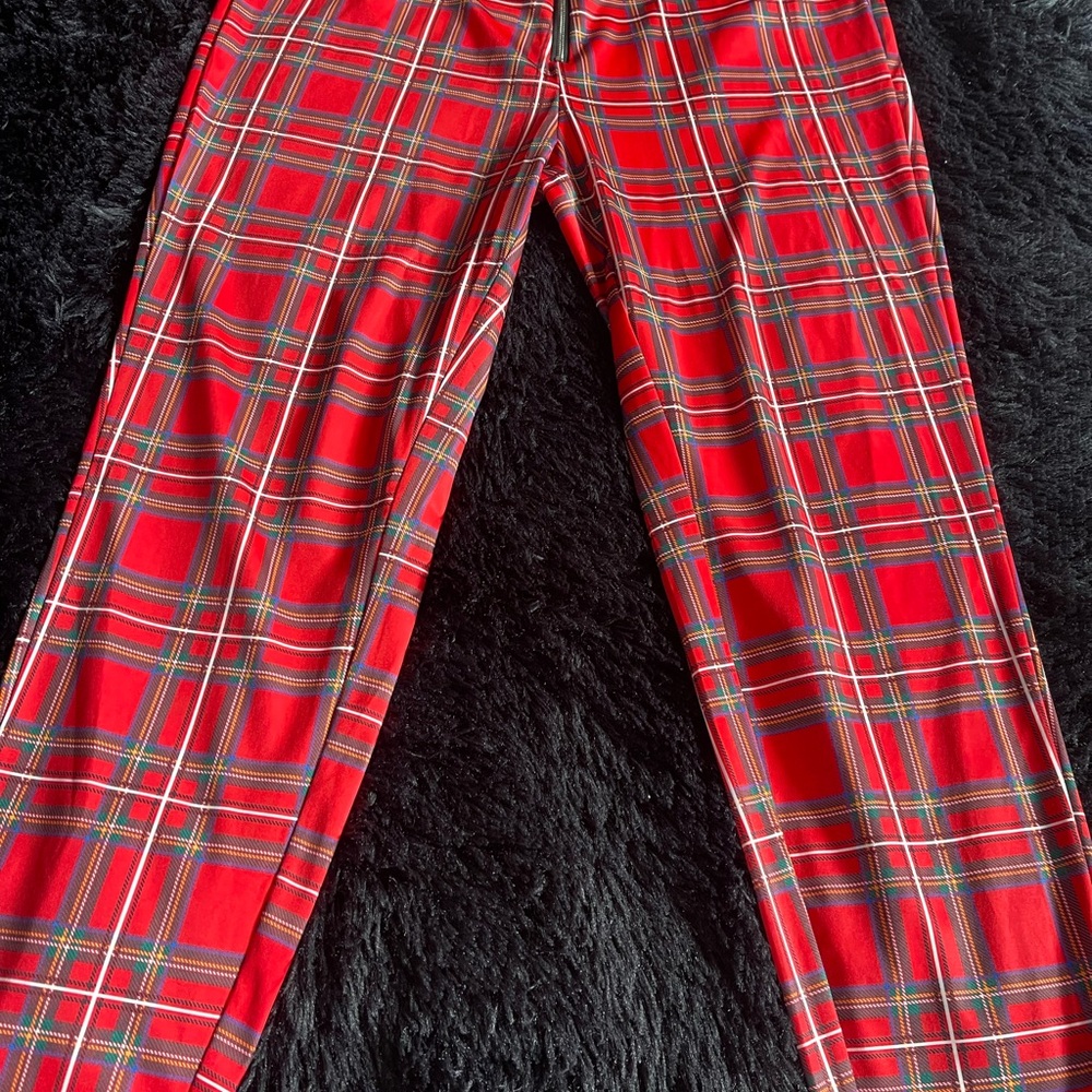 Red plaid leggings